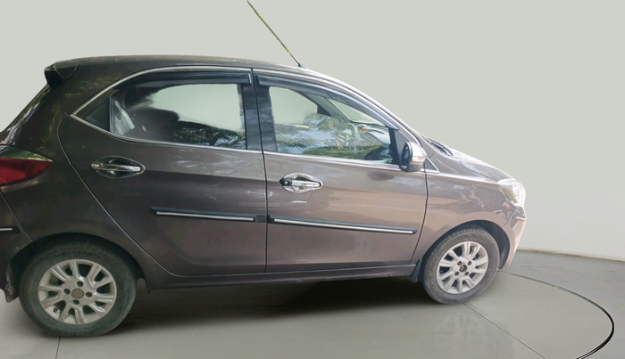 2017 Tata Tiago XZ PETROL, Petrol, Manual, 44,123 km, exterior