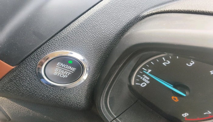 2018 Ford Ecosport TITANIUM 1.0L ECOBOOST SPORTS(SUNROOF), Petrol, Manual, 1,00,090 km, interior