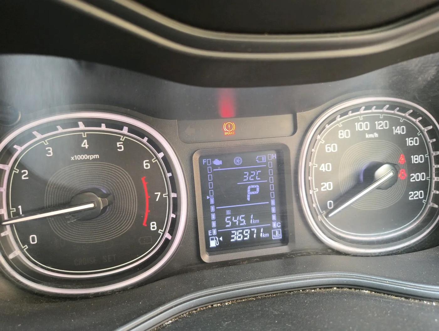 2020 Toyota URBAN CRUISER PREMIUM GRADE AT, Petrol, Automatic, 36,971 km, interior