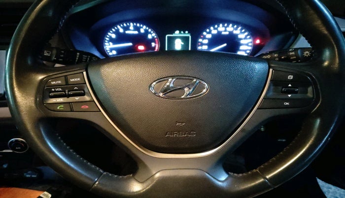 2016 Hyundai Elite i20 ASTA 1.2 (O), Petrol, Manual, 42,061 km, interior