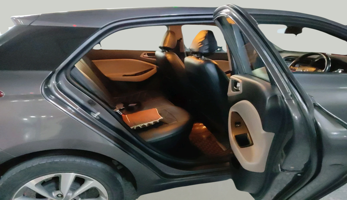 2016 Hyundai Elite i20 ASTA 1.2 (O), Petrol, Manual, 42,061 km, interior