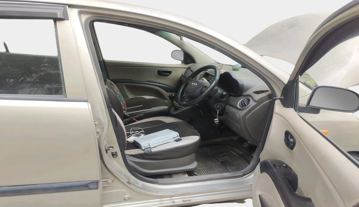 2012 Hyundai i10 ERA 1.1, Petrol, Manual, 1,14,819 km, interior