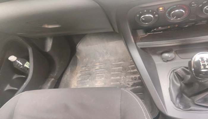 2016 Ford Figo Aspire TREND 1.2 PETROL, Petrol, Manual, 64,974 km, interior