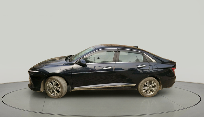 2024 Hyundai Verna  SX 1.5 MPI IVT, Petrol, Automatic, 7,818 km, exterior