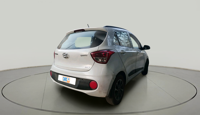 2017 Hyundai Grand i10 SPORTZ (O) AT 1.2 KAPPA VTVT, Petrol, Automatic, 1,34,699 km, exterior