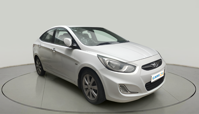 2011 Hyundai Verna FLUIDIC 1.6 VTVT EX, Petrol, Manual, 2,95,900 km, exterior