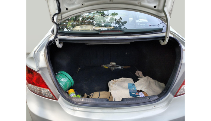 2011 Hyundai Verna FLUIDIC 1.6 VTVT EX, Petrol, Manual, 2,95,900 km, exterior