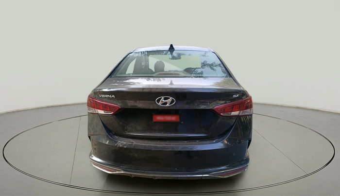 2021 Hyundai Verna SX 1.5 VTVT, Petrol, Manual, 65,010 km, exterior