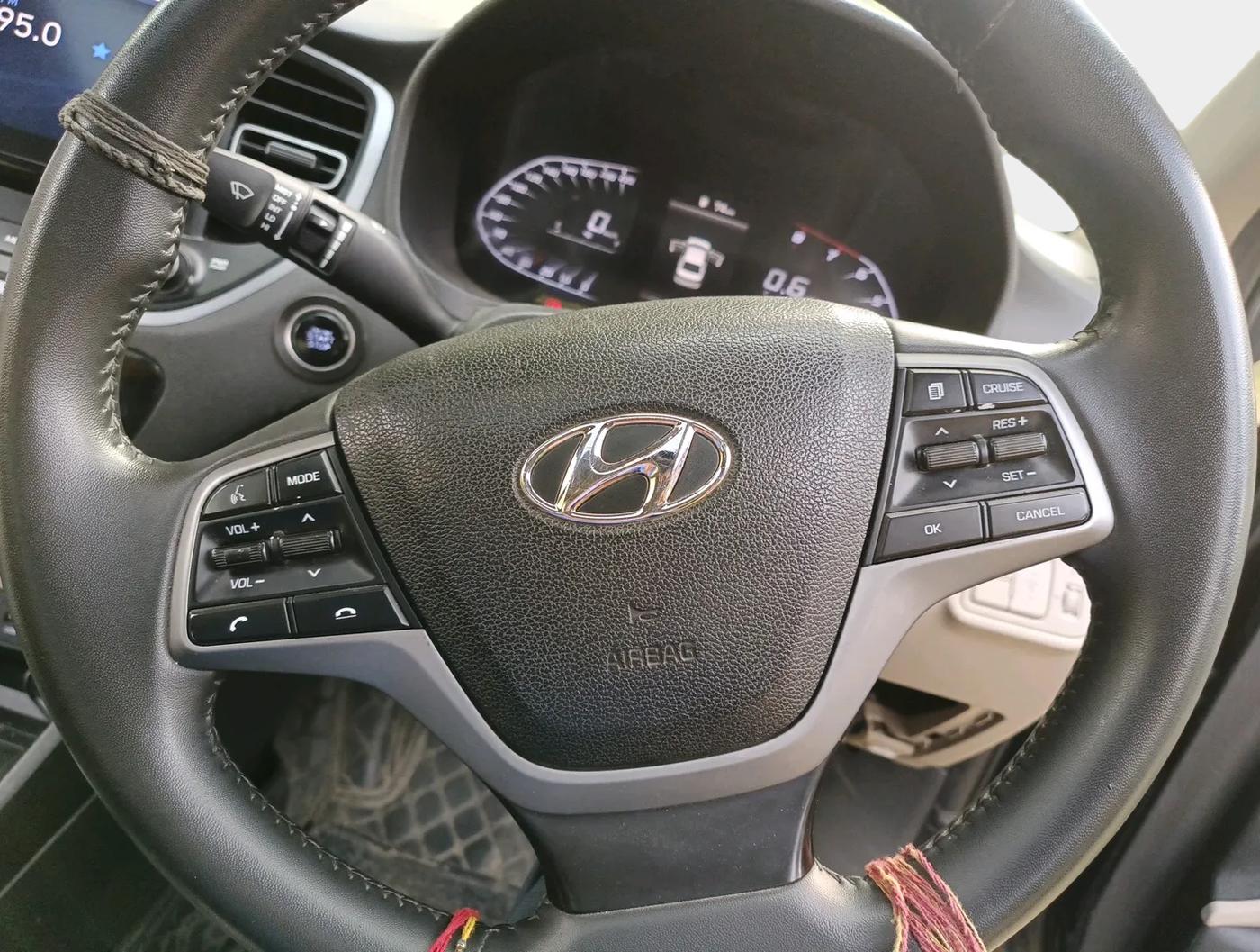 2021 Hyundai Verna SX 1.5 VTVT, Petrol, Manual, 65,010 km, interior