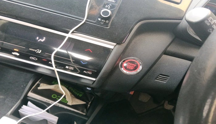 2019 Honda WR-V 1.5L I-DTEC VX MT, Diesel, Manual, 1,77,051 km, interior