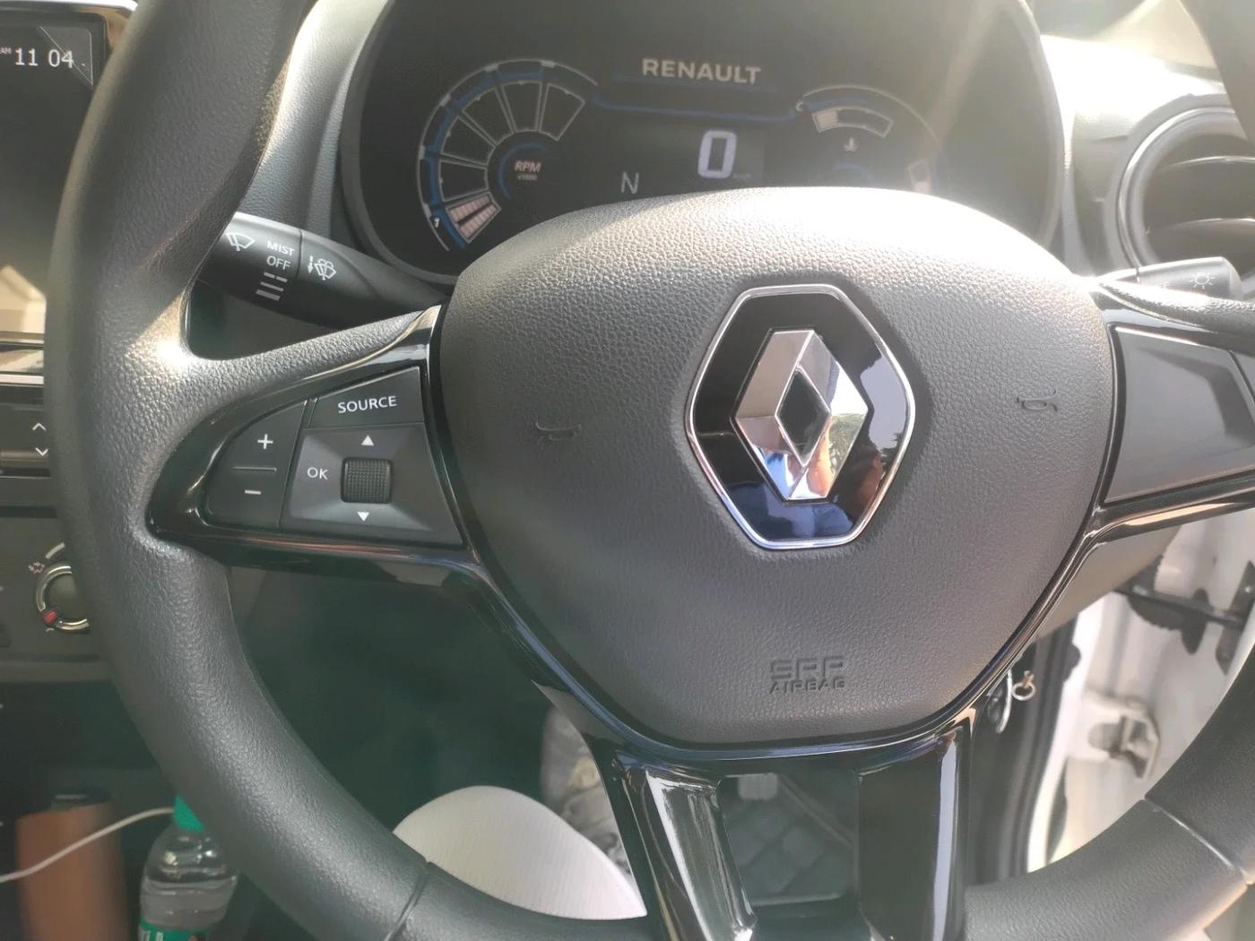 2023 Renault Kwid CLIMBER 1.0 AMT Dual Tone , Petrol, Automatic, 4,161 km, interior