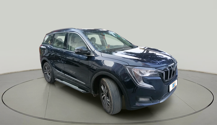 2022 Mahindra XUV700 AX 5 P MT 5 STR, Petrol, Manual, 45,812 km, exterior