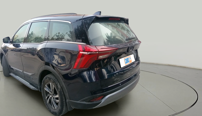 2022 Mahindra XUV700 AX 5 P MT 5 STR, Petrol, Manual, 45,812 km, exterior