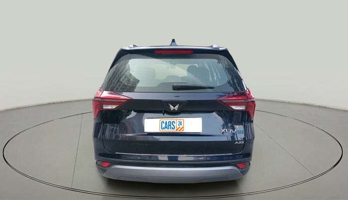 2022 Mahindra XUV700 AX 5 P MT 5 STR, Petrol, Manual, 45,812 km, exterior