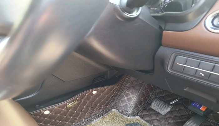 2023 Mahindra SCORPIO-N Z8 L DIESEL AT 2WD 7 STR, Diesel, Automatic, 40,609 km, interior