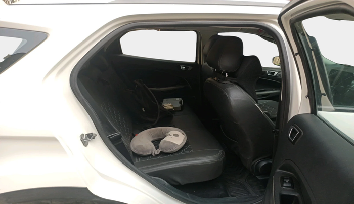 2018 Ford Ecosport TITANIUM 1.5L DIESEL, Diesel, Manual, 1,50,922 km, interior