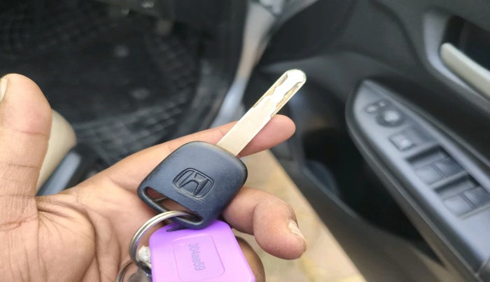 2016 Honda Jazz 1.2L I-VTEC S, Petrol, Manual, 1,41,176 km, interior