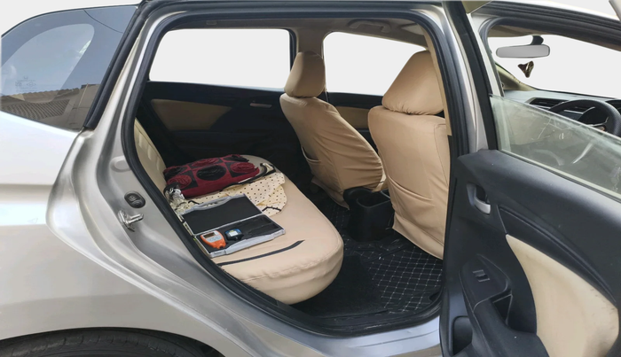 2016 Honda Jazz 1.2L I-VTEC S, Petrol, Manual, 1,41,176 km, interior