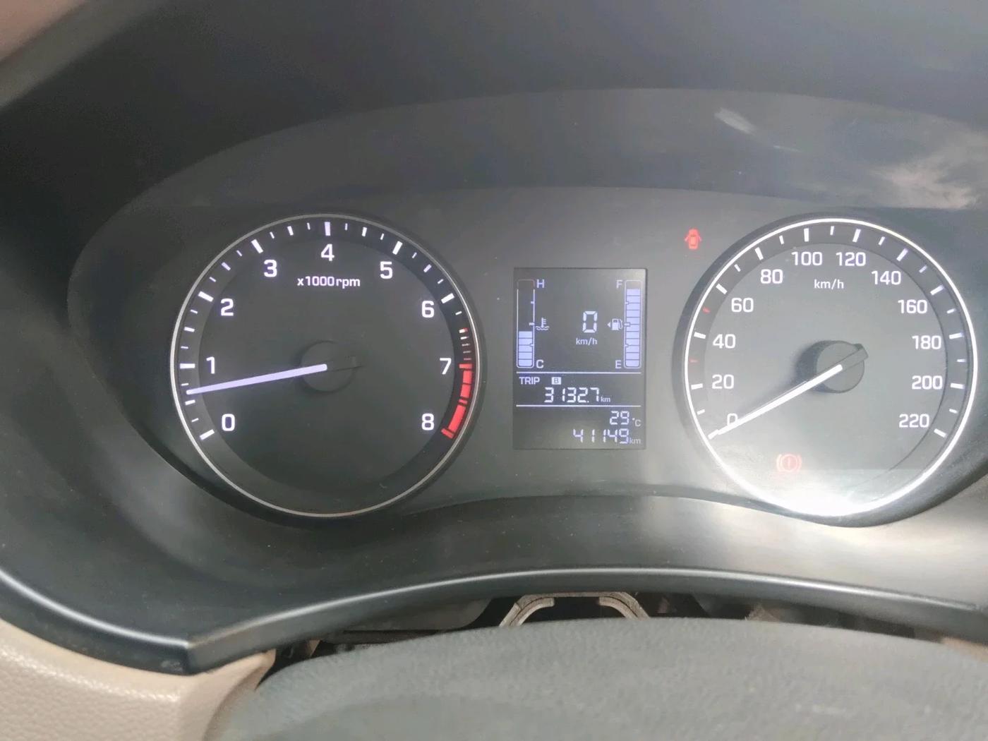 2015 Hyundai i20 SPORTZ 1.4 AT, Petrol, Automatic, 41,149 km, interior