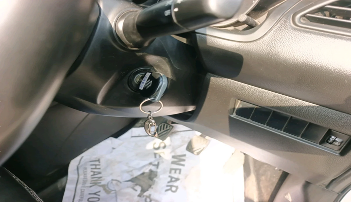 2018 Maruti Swift VXI, Petrol, Manual, 75,533 km, interior