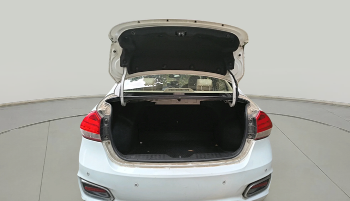 2019 Maruti Ciaz ALPHA 1.5 SHVS PETROL, Petrol, Manual, 81,682 km, exterior