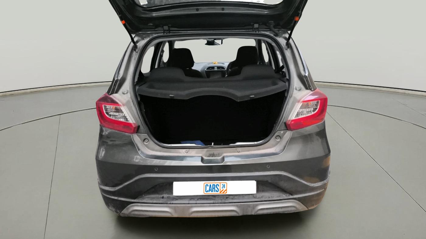 2023 Tata TIAGO NRG XZ MT, Petrol, Manual, 15,563 km, exterior