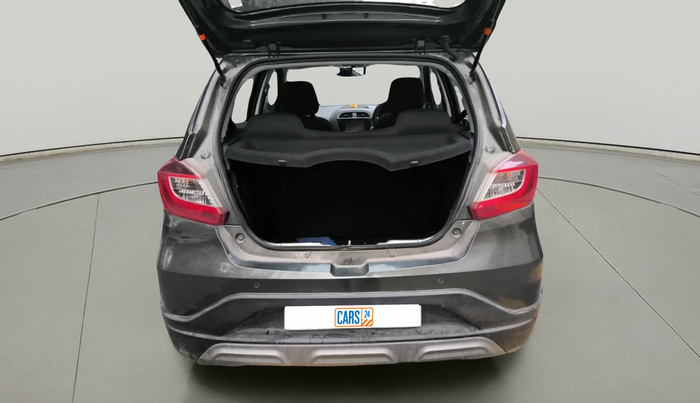 2023 Tata TIAGO NRG XZ MT, Petrol, Manual, 15,563 km, exterior