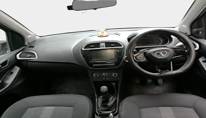 2023 Tata TIAGO NRG XZ MT, Petrol, Manual, 15,563 km, interior