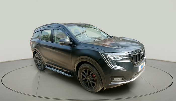 2024 Mahindra XUV700 AX 7 LUXURY P AT 7 STR, Petrol, Automatic, 31,789 km, exterior