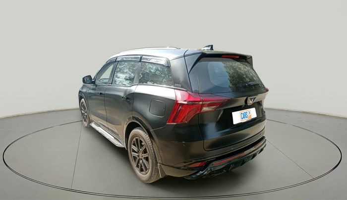 2024 Mahindra XUV700 AX 7 LUXURY P AT 7 STR, Petrol, Automatic, 31,789 km, exterior