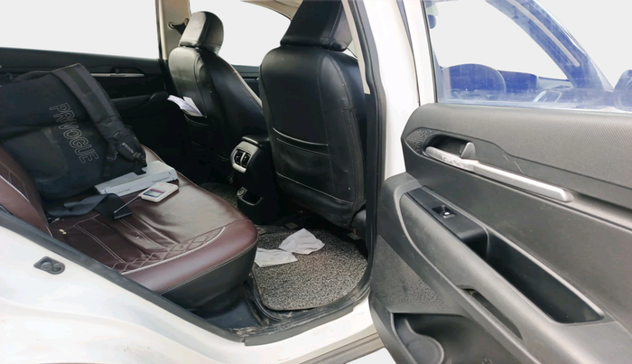 2020 KIA SONET HTK PLUS 1.2, Petrol, Manual, 1,08,917 km, interior