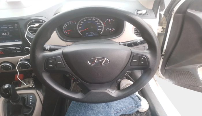 2019 Hyundai Grand i10 SPORTZ AT 1.2 KAPPA VTVT, Petrol, Automatic, 51,386 km, interior