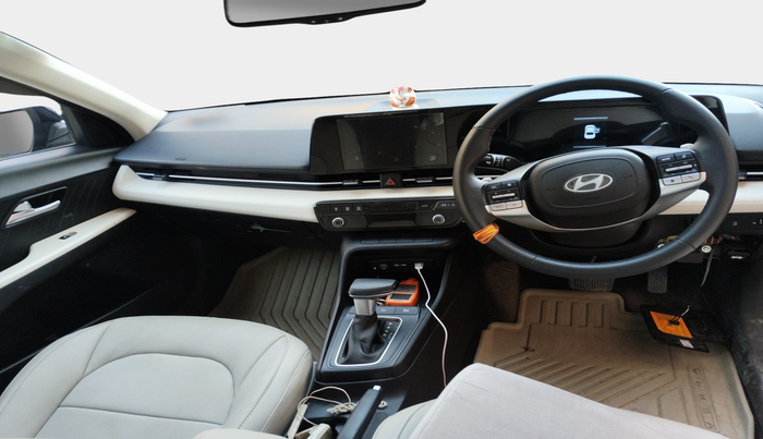 2024 Hyundai Verna  SX 1.5 MPI IVT, Petrol, Automatic, 6,326 km, interior