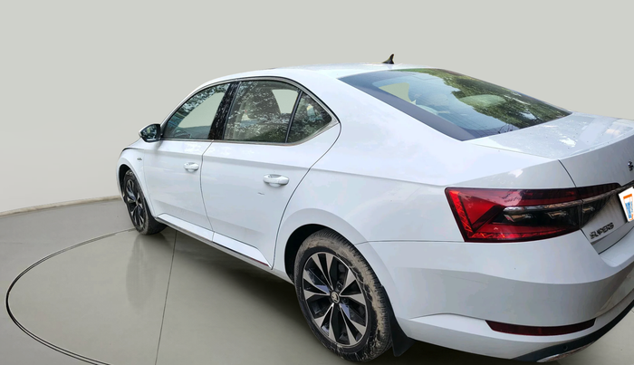 2020 Skoda Superb L&K 2.0 TSI AT, Petrol, Automatic, 48,016 km, exterior