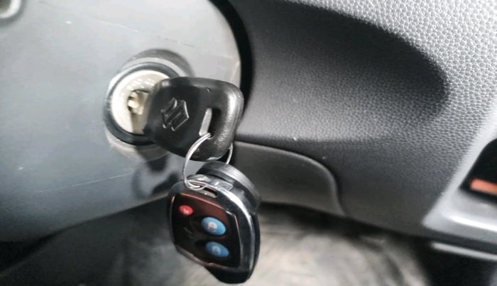 2016 Maruti Alto 800 LXI, Petrol, Manual, 28,817 km, interior