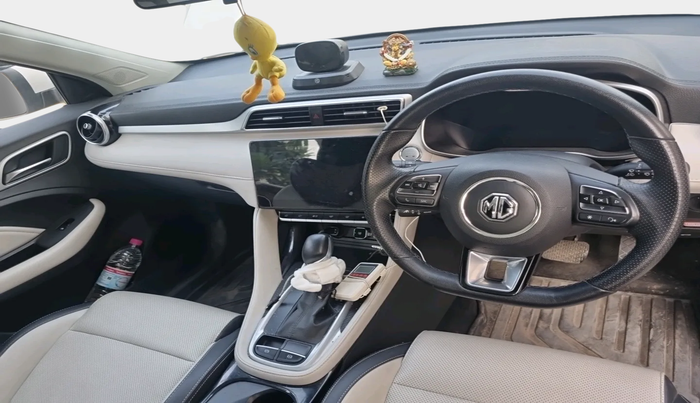 2022 MG ASTOR SAVVY 1.5 CVT, Petrol, Automatic, 37,442 km, interior