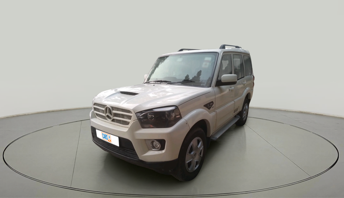2018 Mahindra Scorpio S5, Diesel, Manual, 76,463 km, exterior