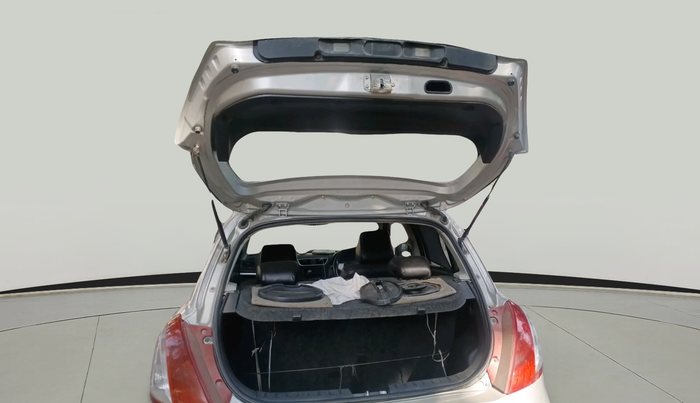 2012 Maruti Swift VXI, Petrol, Manual, 75,707 km, exterior