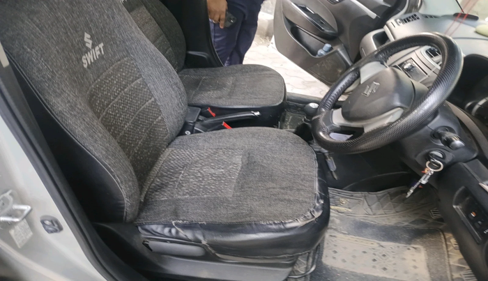 2012 Maruti Swift VXI, Petrol, Manual, 75,707 km, interior