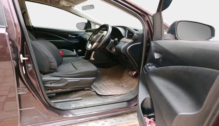 2017 Toyota Innova Crysta 2.8 GX AT 7 STR, Diesel, Automatic, 72,012 km, interior