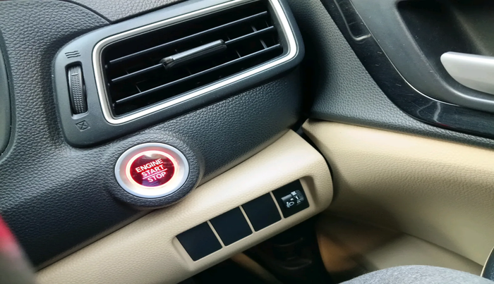 2019 Honda Amaze 1.2L I-VTEC V CVT, Petrol, Automatic, 99,721 km, interior