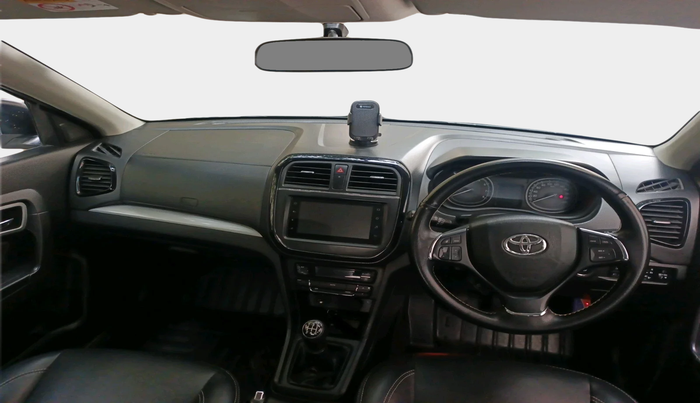 2022 Toyota URBAN CRUISER HIGH GRADE MT, Petrol, Manual, 1,12,875 km, interior