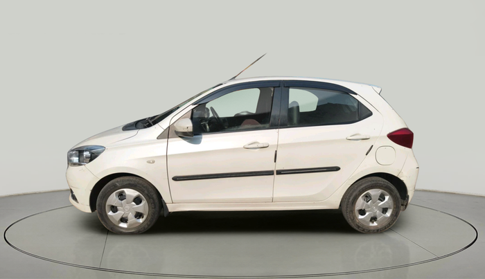 2016 Tata Tiago XT PETROL, Petrol, Manual, 51,938 km, exterior