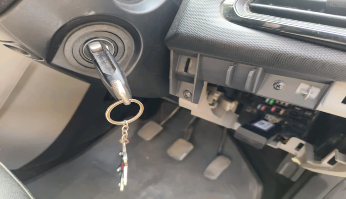 2016 Tata Tiago XT PETROL, Petrol, Manual, 51,938 km, interior