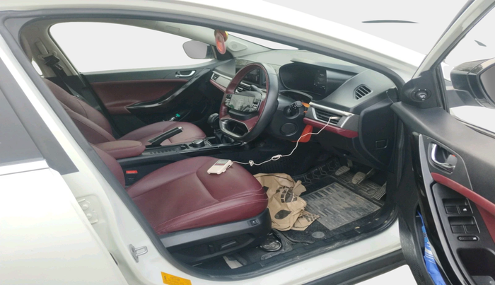 2024 Tata Curvv Accomplished Plus A 1.2 Hyperion GDI Petrol 6MT, Petrol, Manual, 28,432 km, interior