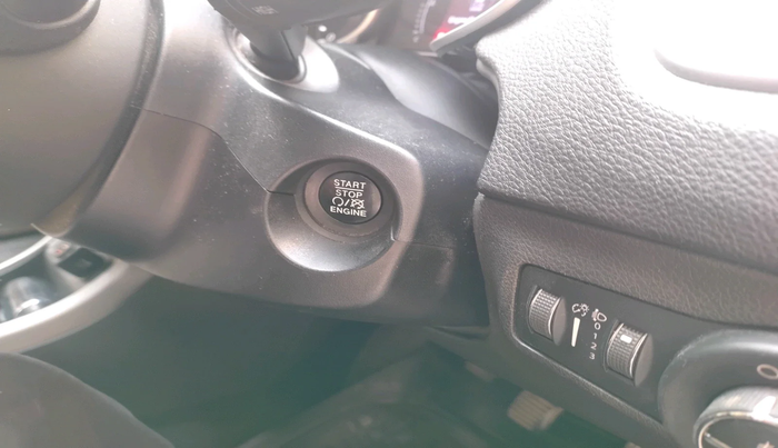 2017 Jeep Compass LONGITUDE 2.0 DIESEL, Diesel, Manual, 72,107 km, interior