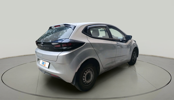 2020 Tata ALTROZ XE PETROL, Petrol, Manual, 1,10,610 km, exterior