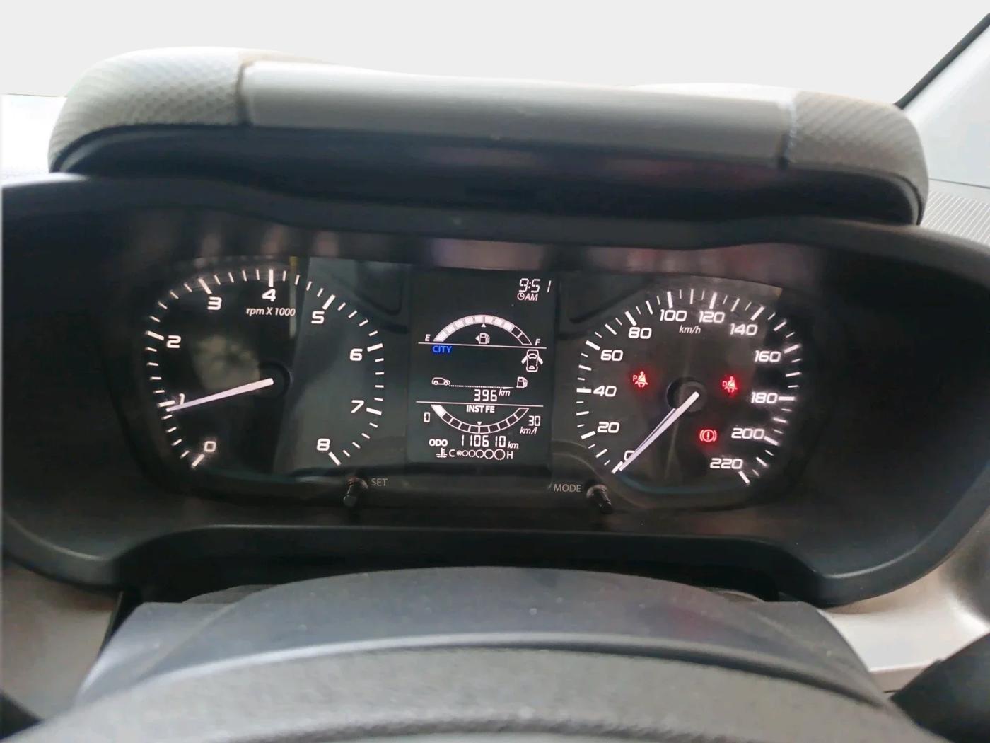 2020 Tata ALTROZ XE PETROL, Petrol, Manual, 1,10,610 km, interior