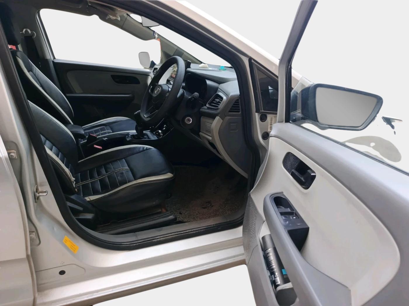 2020 Tata ALTROZ XE PETROL, Petrol, Manual, 1,10,610 km, interior