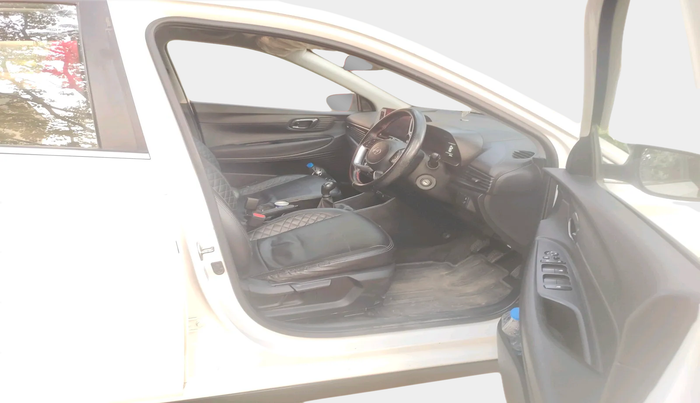 2022 Hyundai NEW I20 SPORTZ 1.2 MT, Petrol, Manual, 86,907 km, interior